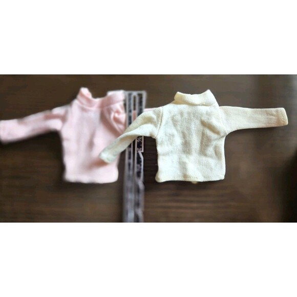 2 Vintage 1970s Barbie? Fashion Doll Shirt Tops 2pcs Pink And White Shirts Snaps - Picture 8 of 9